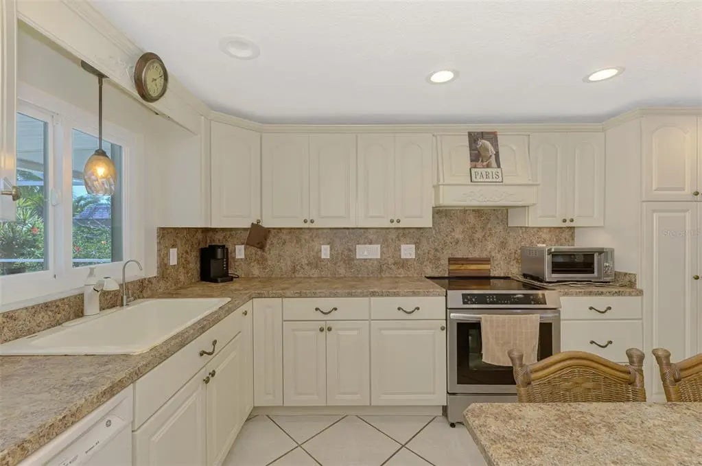 Gulf Shores Realty: 13 ffc1a2ecb8d8bb0e56eacec6faccb9ea l