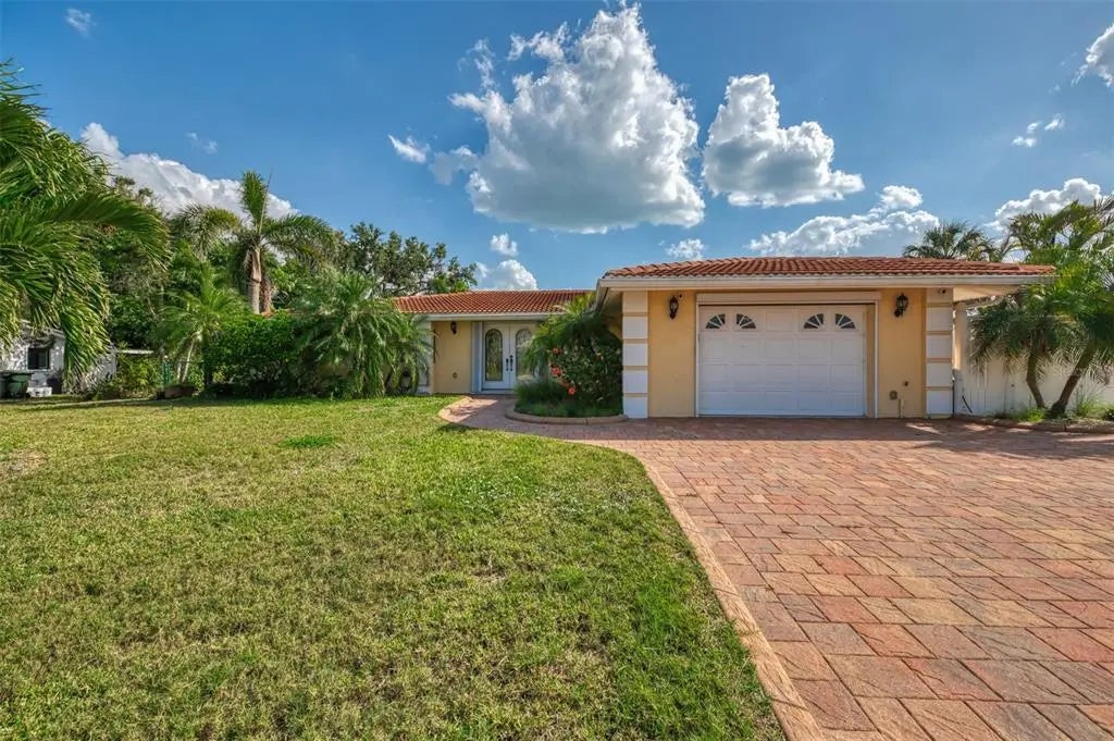 Gulf Shores Realty: 52 8f4c45a746e90e30659fc7c8984638e2 l