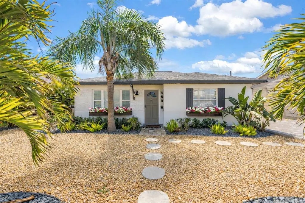 14066 Marguerite Drive, MADEIRA BEACH