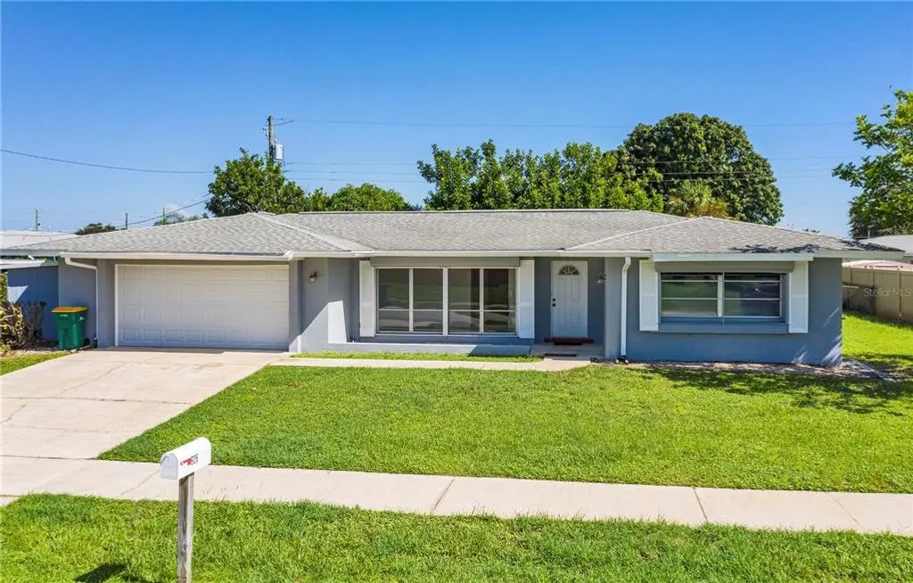 326 Wherley Avenue Se, PORT CHARLOTTE