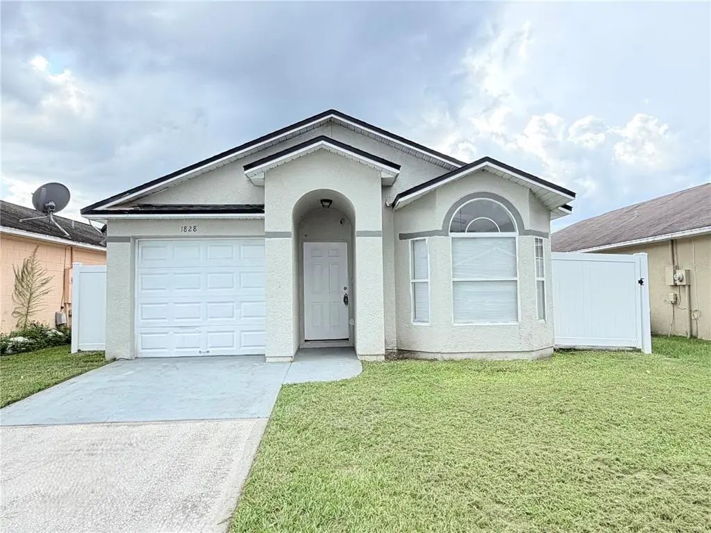1828 Lacy Lane, SANFORD