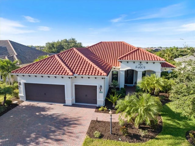 26651 Raphis Royale Boulevard, ENGLEWOOD