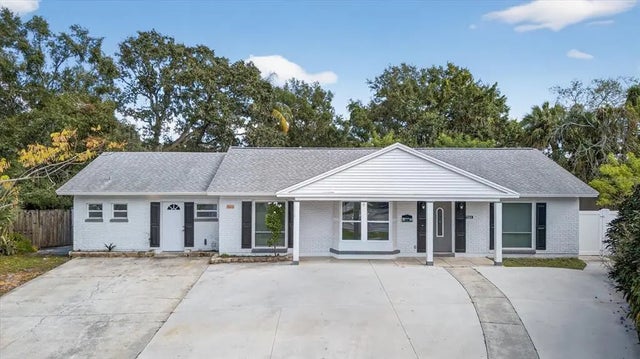 7003 Baywood Court, TAMPA