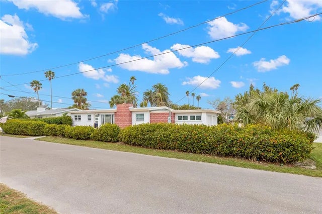 204 163rd Avenue, REDINGTON BEACH