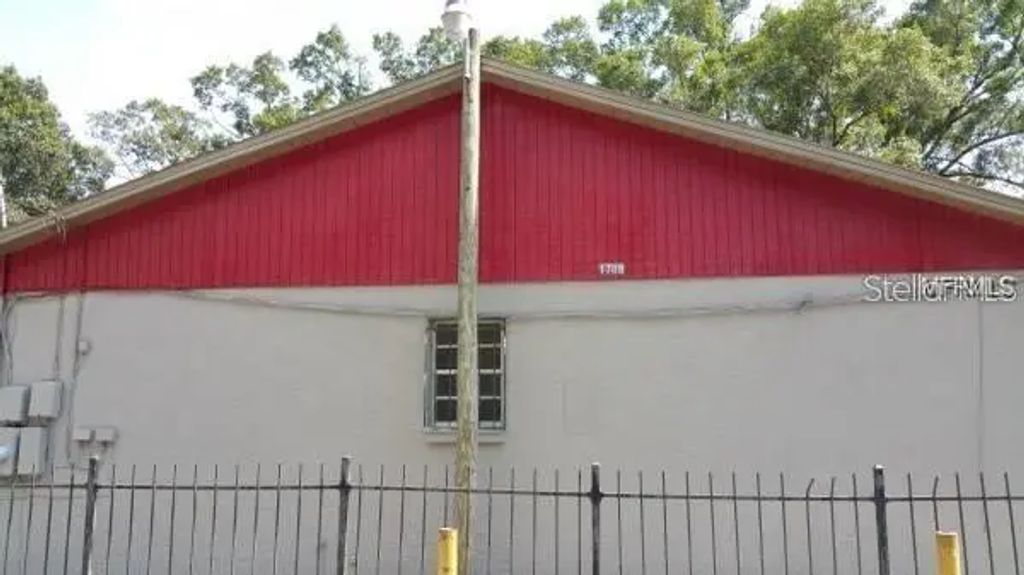 1709 E Idell Street B, TAMPA