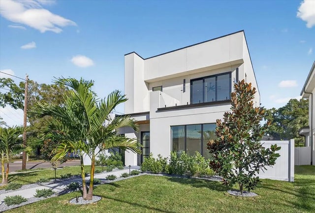 3702 S Lynwood Avenue, TAMPA