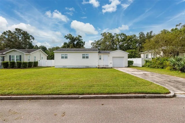 1044 46th Avenue N, ST PETERSBURG