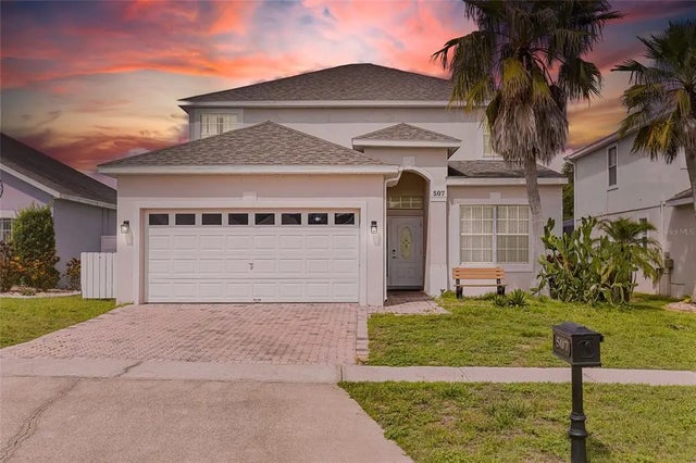 507 Gleneagles Drive, DAVENPORT
