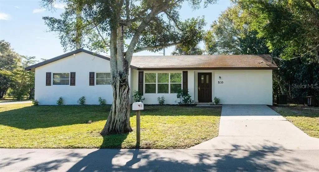 533 E Charlotte Avenue, PUNTA GORDA