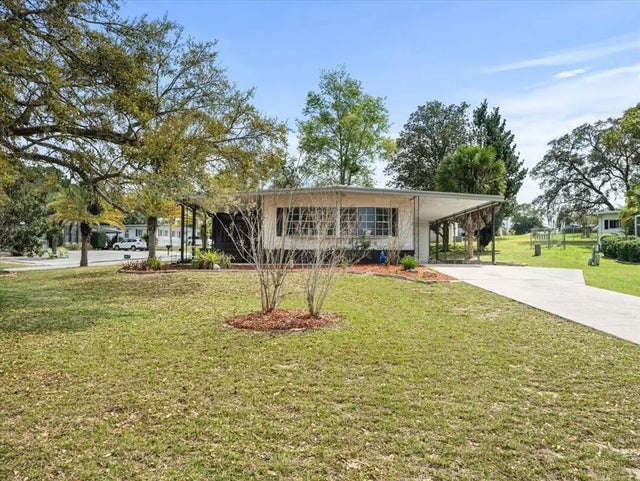 8099 Country Club Drive, BROOKSVILLE