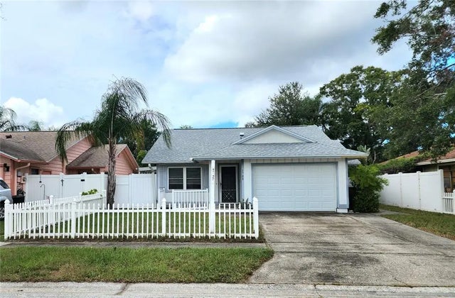 1788 Pinecone Way, LARGO