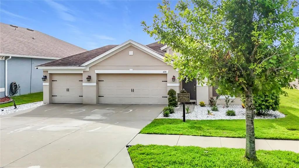 6328 Sparkling Way, WESLEY CHAPEL