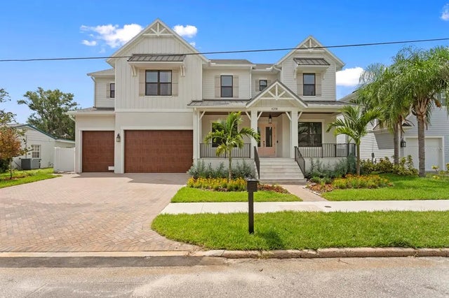 4208 W Vasconia Street, TAMPA