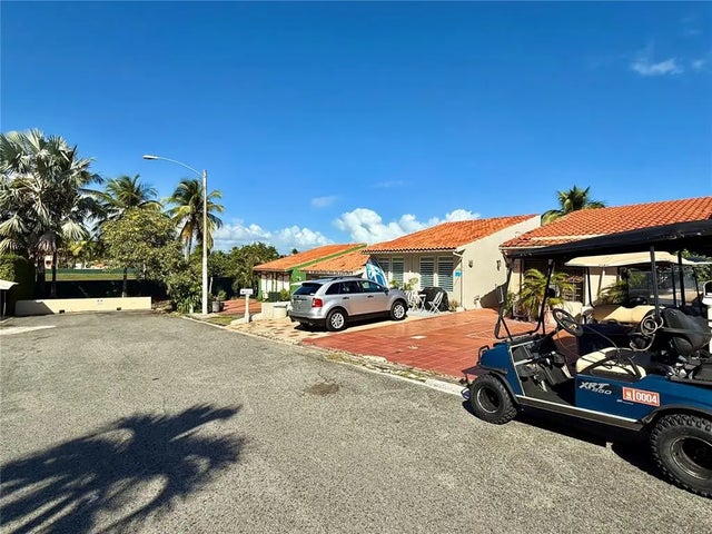 . Montecarlo 217, HUMACAO