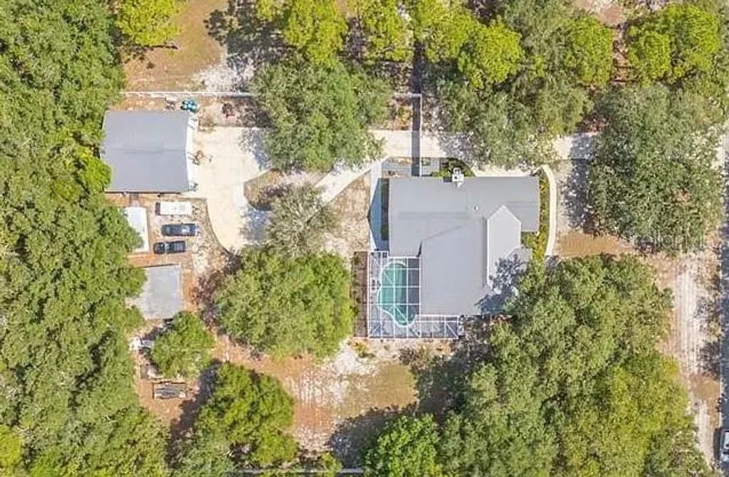 361 Lake Lenelle Drive, CHULUOTA