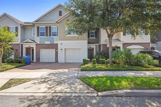 1043 Taramundi Drive, OVIEDO