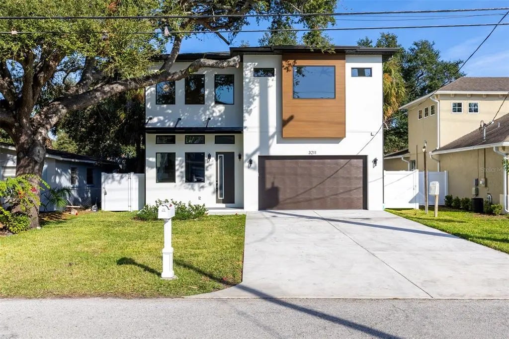 3211 W Ballast Point Boulevard, TAMPA