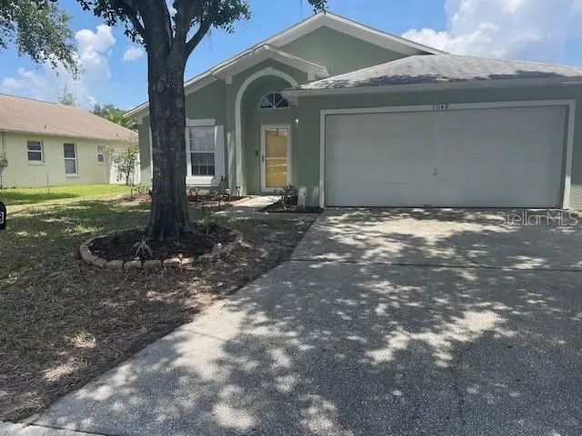 1048 Winding Water Way, CLERMONT
