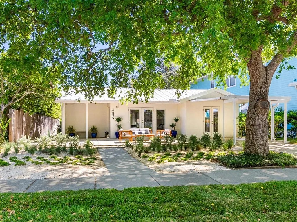 3629 Almeria Avenue, SARASOTA