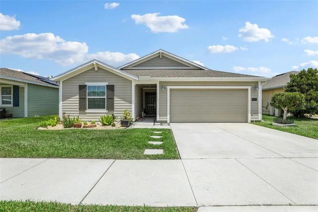 717 Simone Court, HAINES CITY