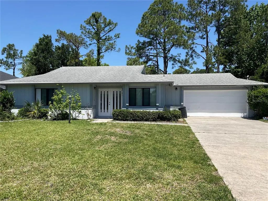 7 Warren Place, PALM COAST