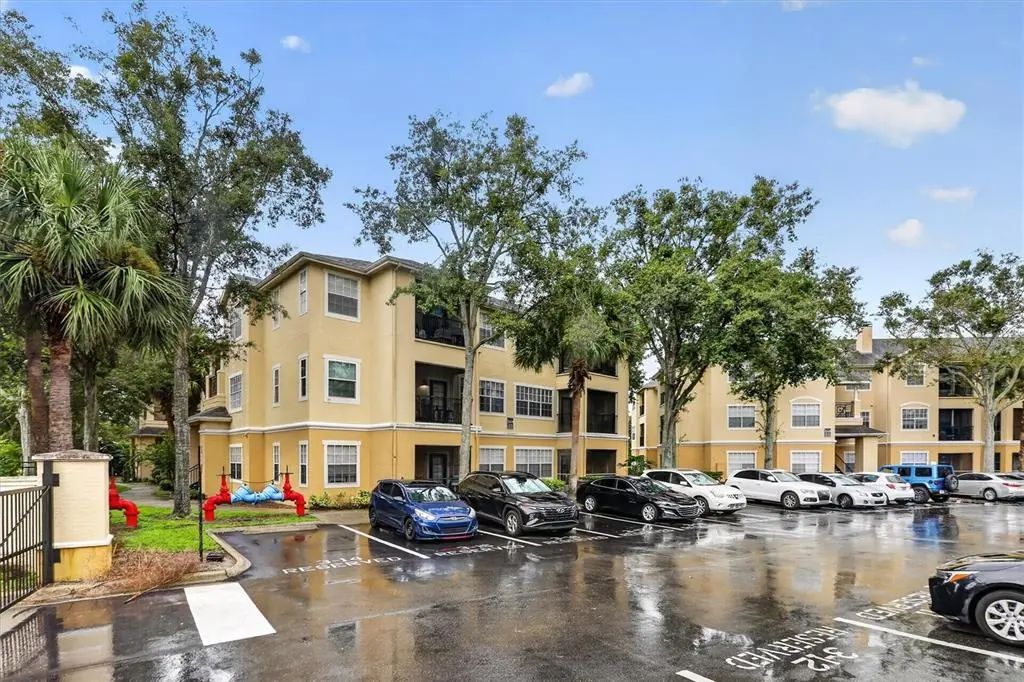 2674 Robert Trent Jones Drive 337, ORLANDO