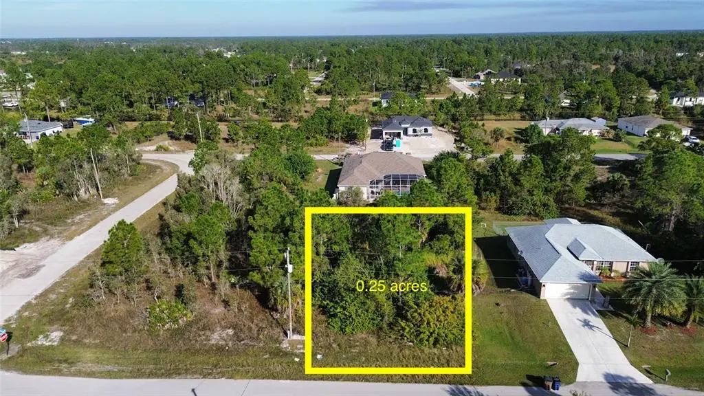 1015 Cresthaven Street, LEHIGH ACRES