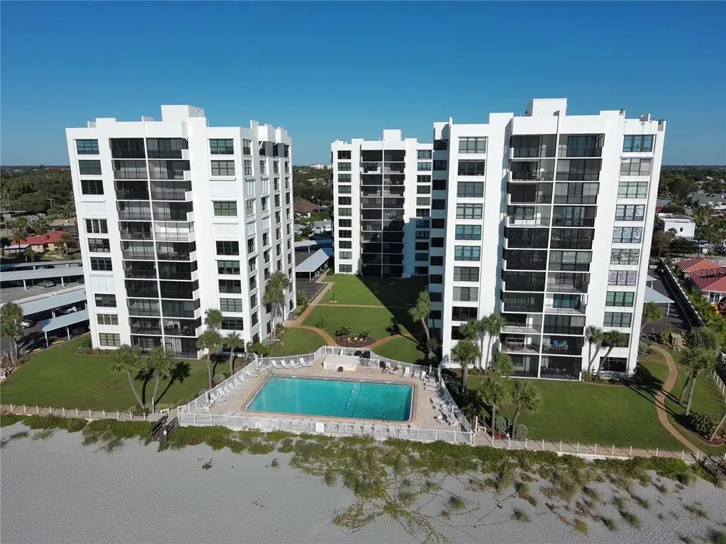 631 Alhambra Road 1001, VENICE