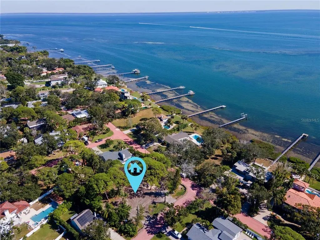 1125l Friendly Way S, ST PETERSBURG