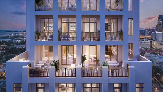 126 4th Avenue Ne 2201, ST PETERSBURG