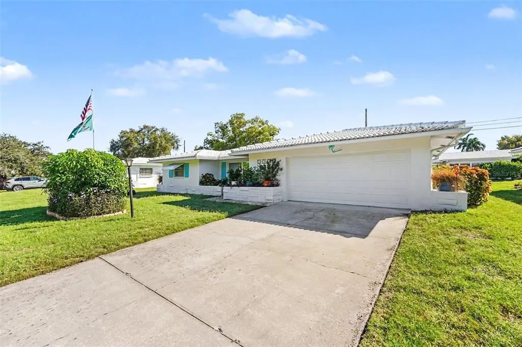 8727 143rd Street, SEMINOLE