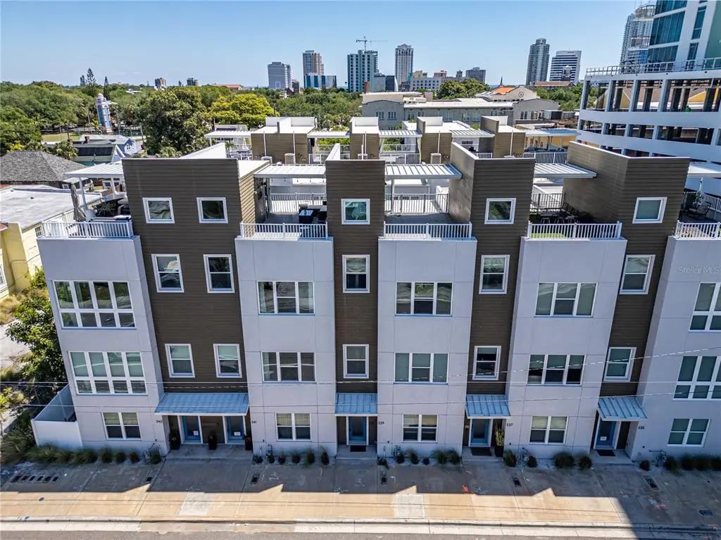 339 8th Street N, ST PETERSBURG