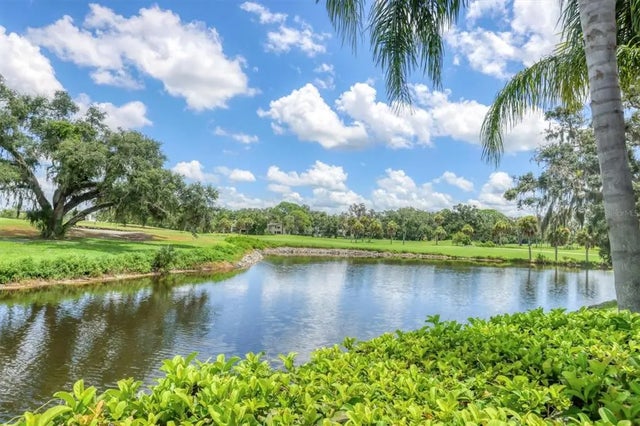 4555 Forest Wood Trail 23, SARASOTA
