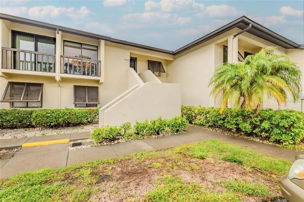 4582 Longwater Chase E 62, SARASOTA