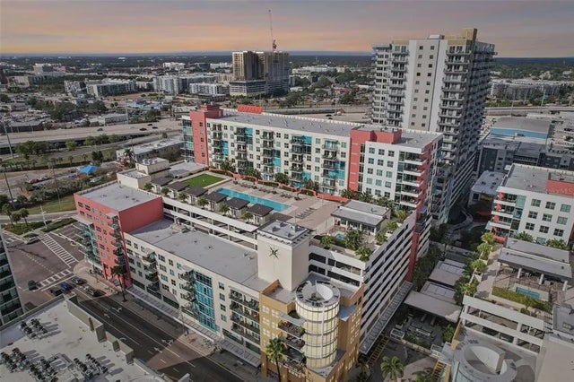 1120 E Kennedy Boulevard 730, TAMPA