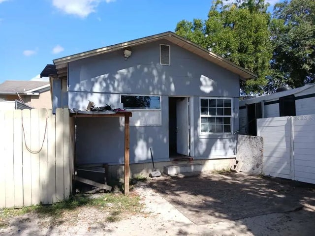 1705 W Powhatan Avenue, TAMPA