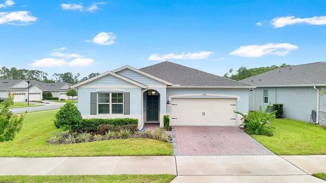 17718 Blazing Star Circle, CLERMONT