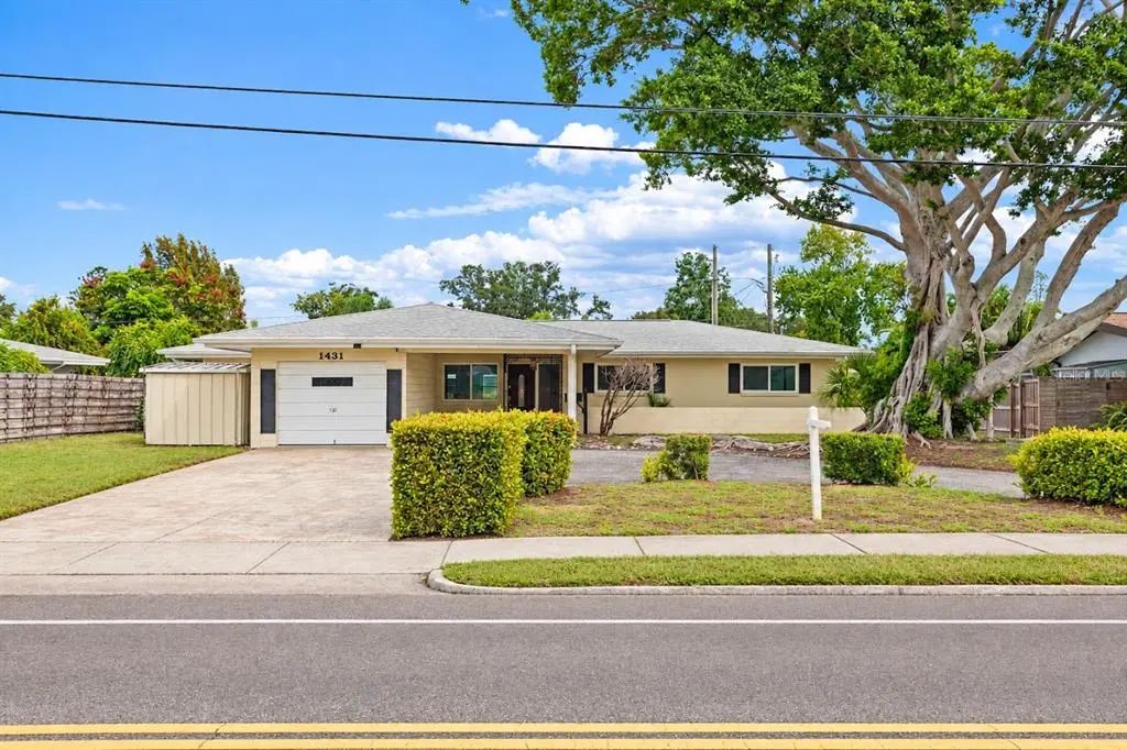 1431 Pinellas Point Drive S, ST. PETERSBURG