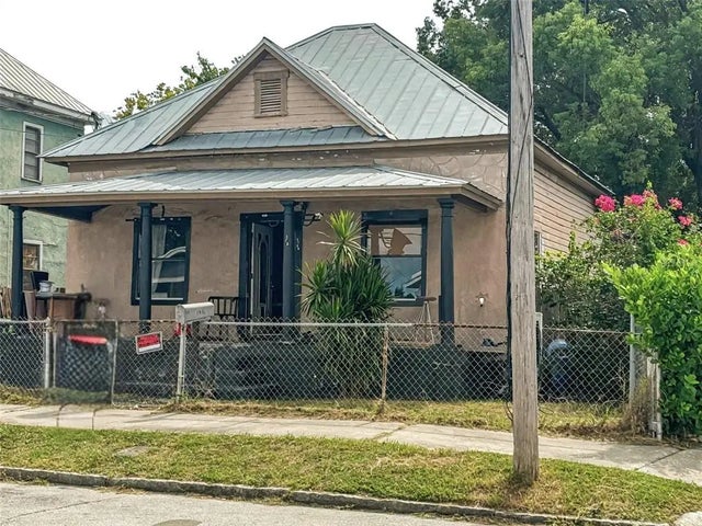 2730 W Main Street, TAMPA