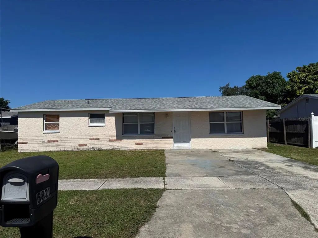 5821 90th Avenue N, PINELLAS PARK