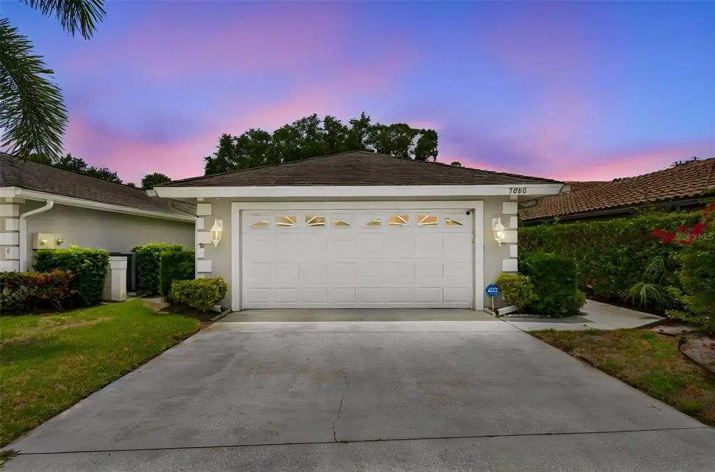 7656 Palm Aire Lane, SARASOTA
