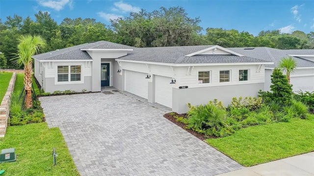 944 Club Cresswind Drive, LADY LAKE