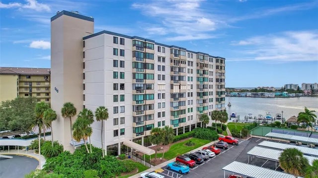 660 Island Way 708, CLEARWATER BEACH