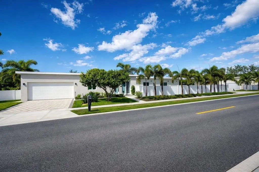 4524 Riverwood Avenue, SARASOTA