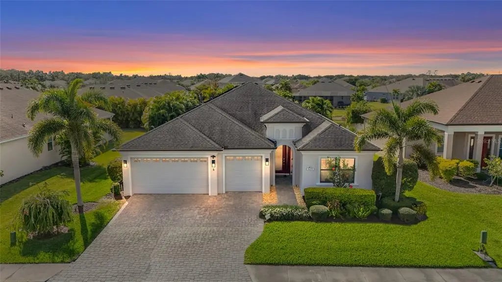 609 Rosemary Circle, BRADENTON