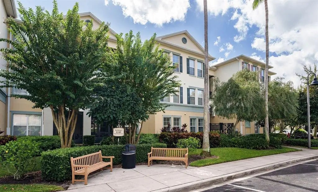 8180 Boat Hook Loop 106/306, WINDERMERE