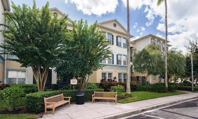 8180 Boat Hook Loop 106/306, WINDERMERE