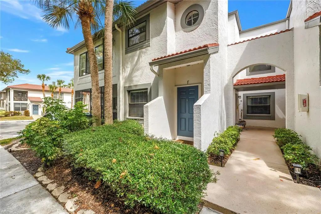 484 Santa Cruz Place Ne F, ST. PETERSBURG