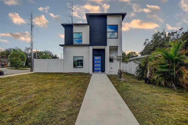 5200 7th Avenue N, ST PETERSBURG