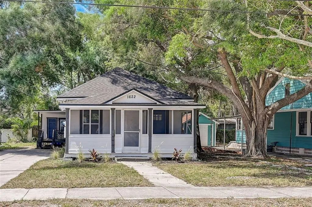 1622 Ballard Park Drive, BRADENTON